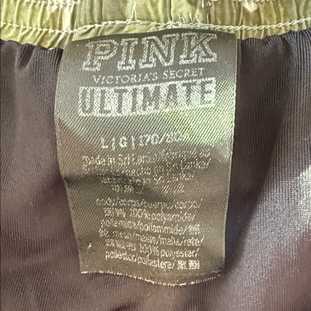 PINK Victoria's Secret Ultimate Camo Athletic Shorts - Picture 2 of 3